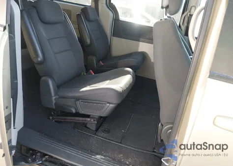 2010 Dodge Grand Caravan Sxt из США, поврежденный, VIN 2D4RN5D14AR356244